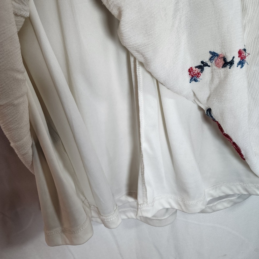 TORRID Embroidered Dress White Floral Rose Boho Hippie Flowy Lined Womens 2X - Picture 8 of 9